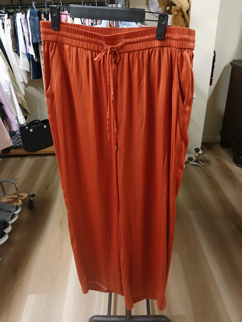 LOFT Pleated Elastic-Waist Pant